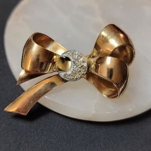 Vintage Coro Gold Tone Bow Ribbon Rhinestone Half Moon Large Brooch Pin